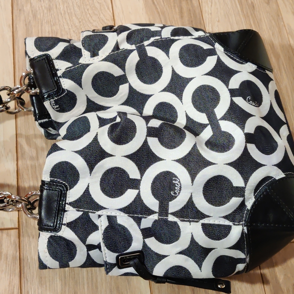 Coach Payton Canvas Purse - Picture 4 of 12